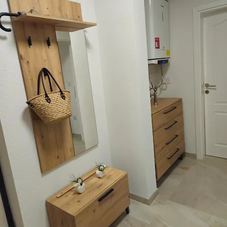 Devet Rijeka Lägenhet Sanski Most